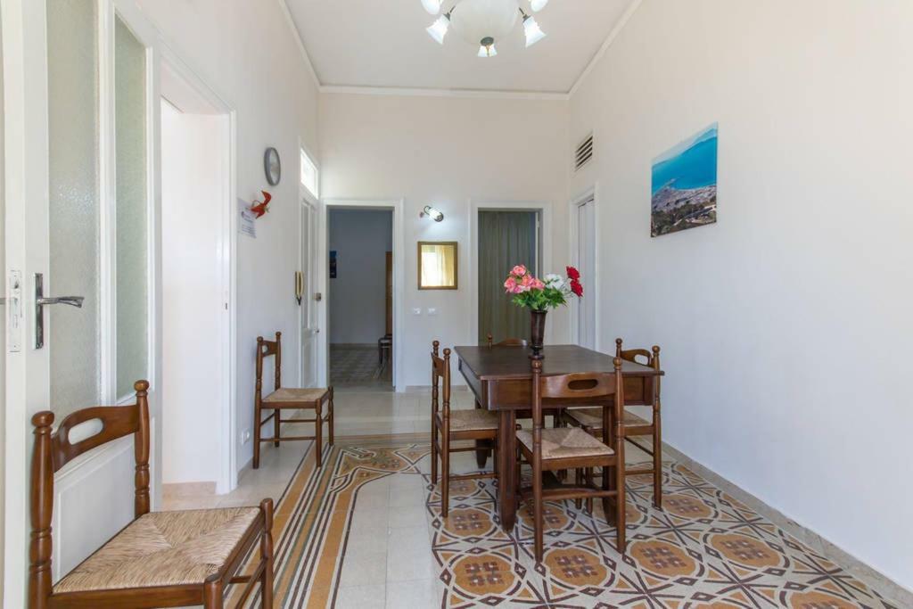 The Twins Rooms In Trapani 1 Exteriér fotografie
