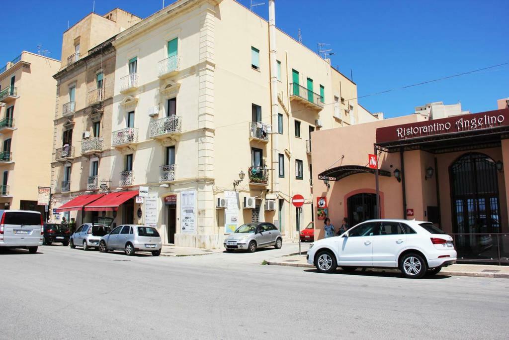 The Twins Rooms In Trapani 1 Exteriér fotografie